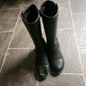 Girls tall black boots Wonder nation sz 13 great condition